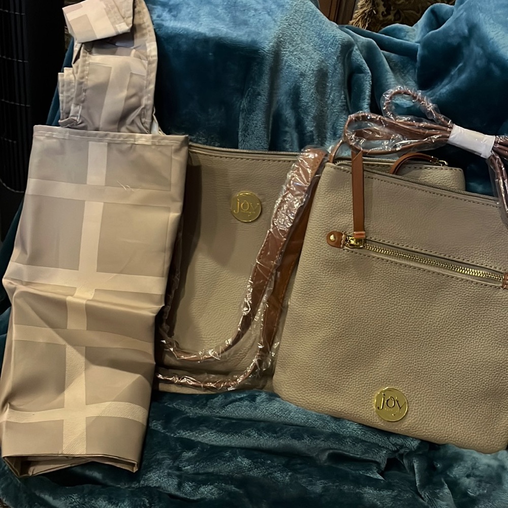 Joy Mangano 3 pc set leather tot, crossbody and shopping bag